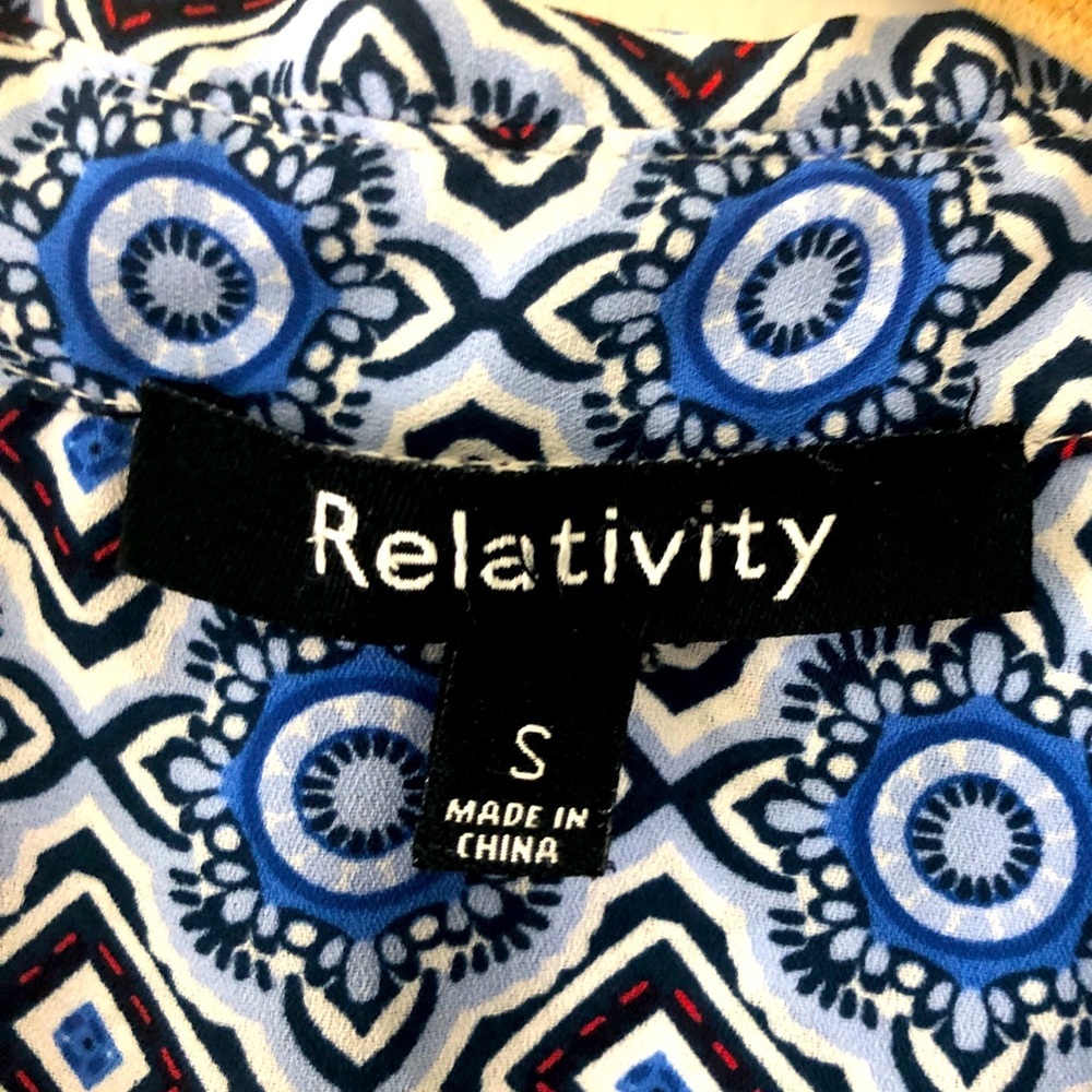 Relativity Sleeveless Button Down Royal Blue Red/… - image 3